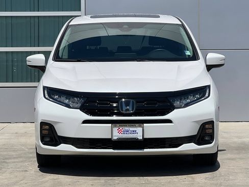Used 2025 Honda Odyssey Elite image 6