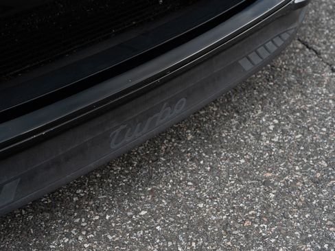 Used 2014 Porsche 911 Turbo image 11