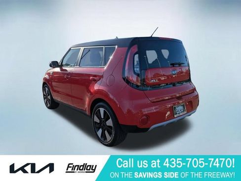Used 2019 Kia Soul + FWD image 5