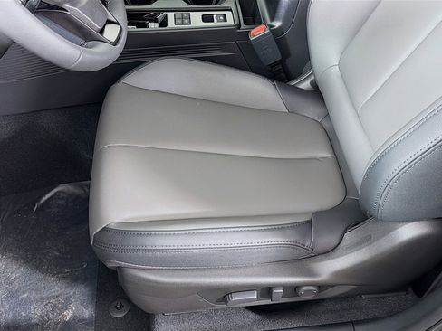 New 2026 Subaru Outback Premium image 18