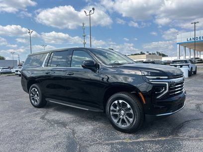 New 2025 Chevrolet Suburban LT w/ Comfort Package