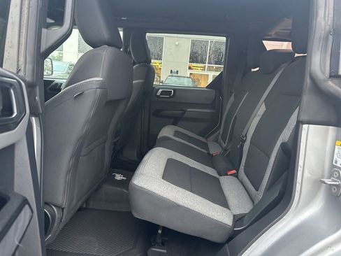 Used 2022 Ford Bronco Big Bend image 32