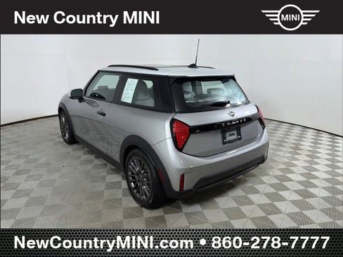 Certified 2025 MINI Cooper 2-Door Hardtop FWD image 5