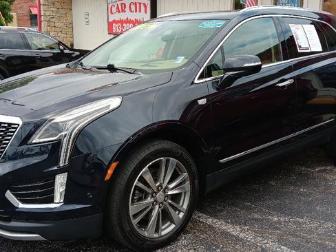 Used 2021 Cadillac XT5 Premium Luxury w/ Platinum Package image 3