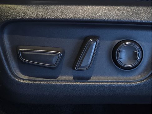New 2026 Toyota RAV4 SE AWD/4WD image 19