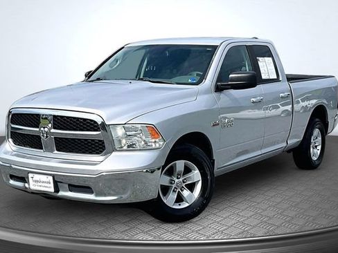 Used 2016 RAM 1500 Classic SLT RWD image 1