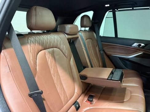 Used 2021 BMW X5 xDrive40i w/ Executive Package AWD/4WD image 31