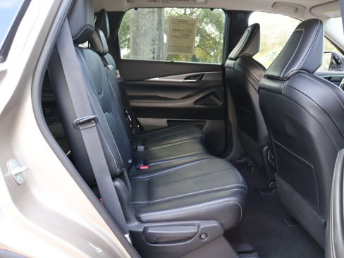 Certified 2022 INFINITI QX60 Luxe w/ Cargo Package image 23