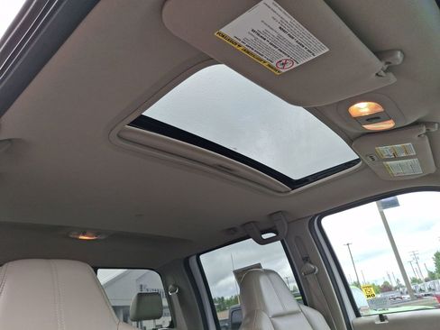 Used 2010 Ford F350 4x4 Crew Cab Super Duty image 22