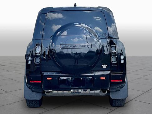Used 2023 Land Rover Defender 130 X AWD/4WD image 5