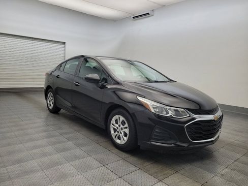 Used 2019 Chevrolet Cruze LS image 13