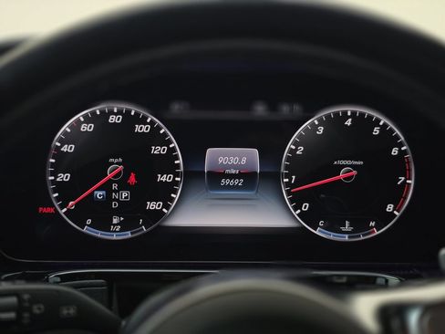 Used 2019 Mercedes-Benz G 550 w/ AMG Line image 9