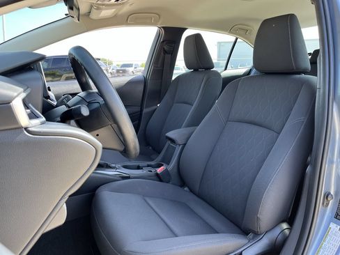 Used 2024 Toyota Corolla LE FWD image 22