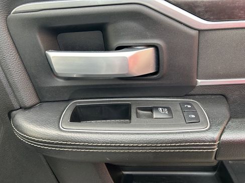 Used 2024 RAM 2500 Big Horn image 25