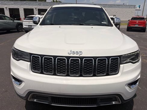Used 2017 Jeep Grand Cherokee Limited w/ Luxury Group II RWD image 2