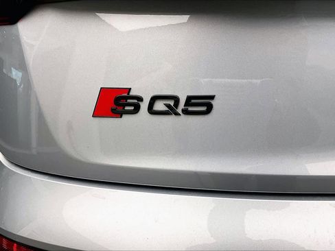 Certified 2025 Audi SQ5 Premium Plus w/ Premium Plus Package image 31