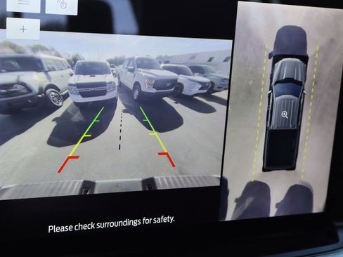 Used 2023 Ford F150 Lariat w/ Max Trailer Tow Package image 17