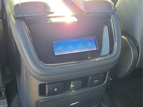 Used 2024 Lincoln Navigator Reserve image 16