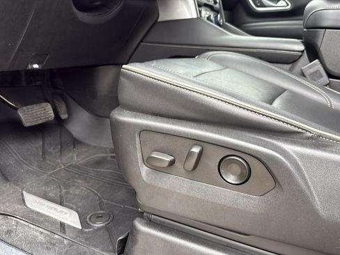 Used 2023 Chevrolet Tahoe Premier image 11