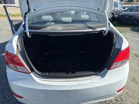 Used 2016 Hyundai Accent SE w/ Option Group 02 image 15