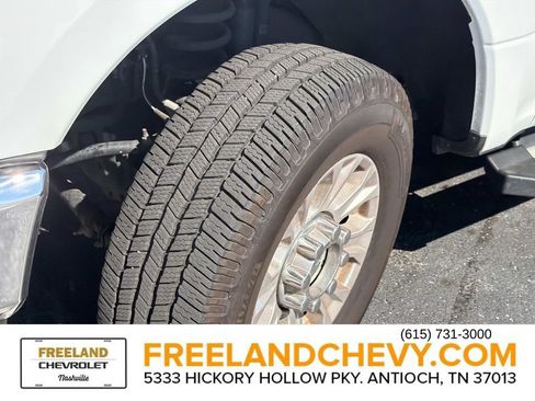 Used 2022 Ford F350 XLT w/ XLT Value Package AWD/4WD image 9
