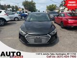 Used 2017 Hyundai Elantra SE image 2