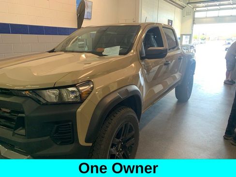 Used 2023 Chevrolet Colorado Trail Boss w/ Advanced Trailering Package AWD/4WD image 1