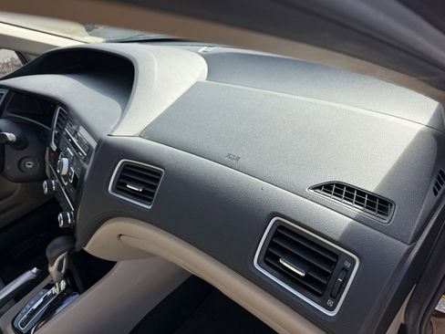 Used 2013 Honda Civic LX image 31