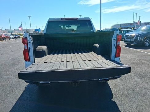 Used 2021 Chevrolet Silverado 1500 LT Trail Boss w/ Bed Protection Package AWD/4WD image 28