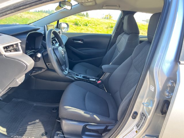 Used 2020 Toyota Corolla LE FWD image 15