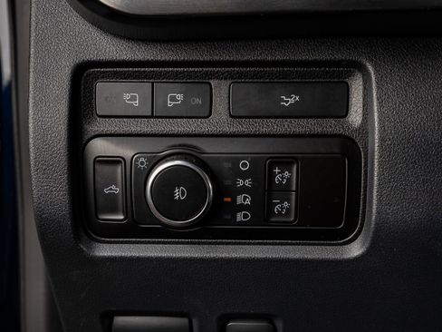 Used 2023 Ford F250 Lariat image 22