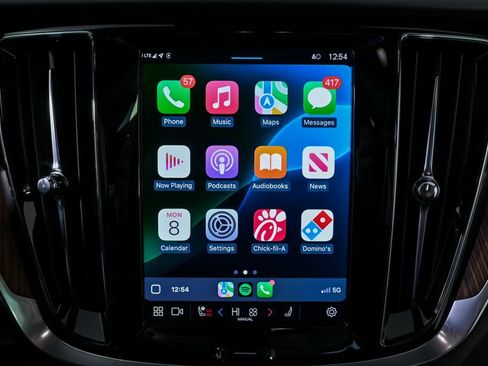 Certified 2025 Volvo V60 B5 Cross Country Plus image 17