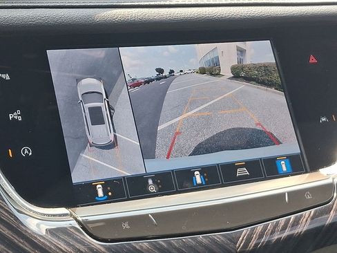 Certified 2024 Cadillac XT6 Premium Luxury w/ Technology Package AWD/4WD image 26