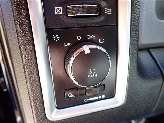 Used 2015 RAM 3500 Big Horn AWD/4WD image 12