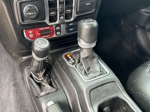 Used 2022 Jeep Wrangler Unlimited Rubicon w/ Trailer Tow Package image 20