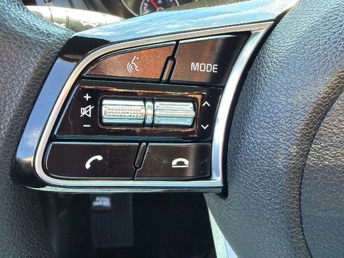 Used 2020 Kia Optima LX FWD image 12