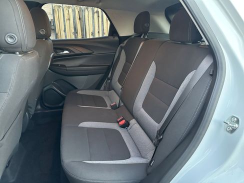 Used 2025 Chevrolet TrailBlazer LT image 36