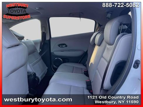 Used 2021 Honda HR-V EX-L image 16