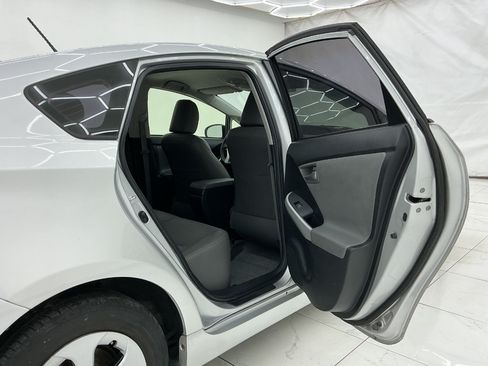Used 2015 Toyota Prius Two FWD image 23