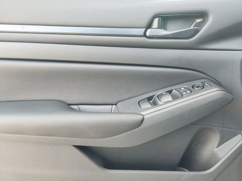 New 2025 Nissan Altima 2.5 S image 20