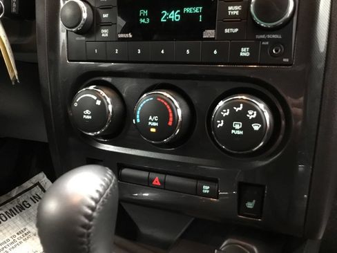 Used 2010 Dodge Challenger R/T RWD image 21