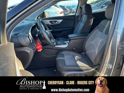 Used 2023 Chevrolet Blazer LT w/ Convenience Package AWD/4WD image 2