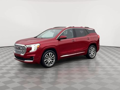 Used 2023 GMC Terrain Denali w/ LPO, Floor Liner Package image 4