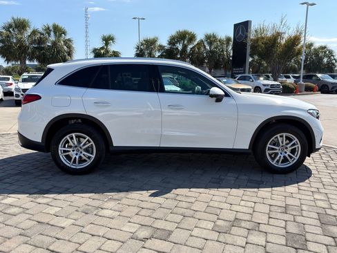 New 2026 Mercedes-Benz GLC 300 image 8