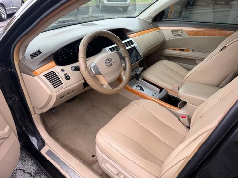 Used 2006 Toyota Avalon XLS image 8