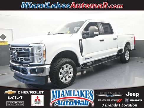 Used 2024 Ford F250 XLT AWD/4WD image 1