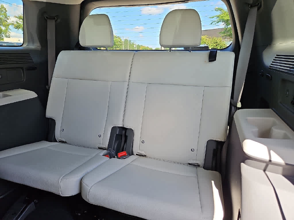 Used 2026 Hyundai Santa Fe SEL FWD image 10