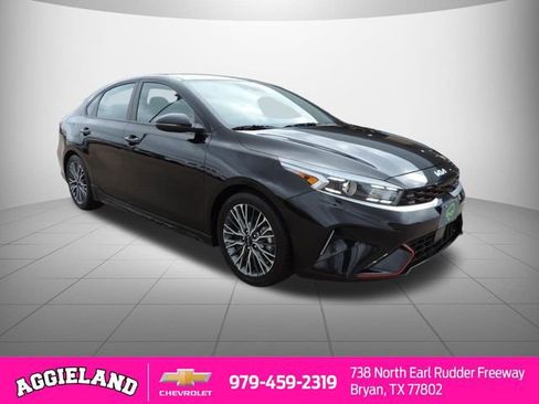 Used 2024 Kia Forte GT-Line w/ GT-Line Premium Package image 3