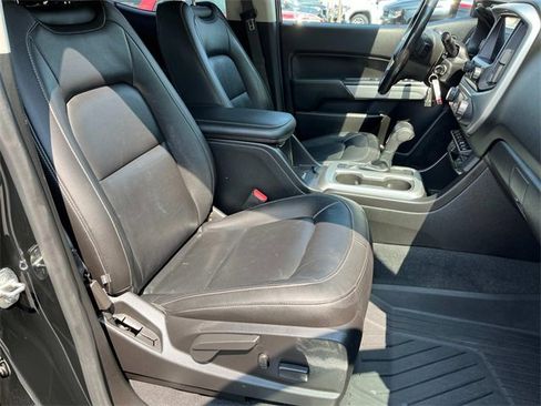 Used 2019 Chevrolet Colorado ZR2 image 24