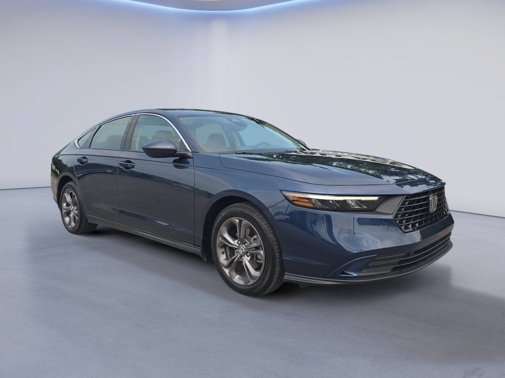 Used 2024 Honda Accord EX image 8